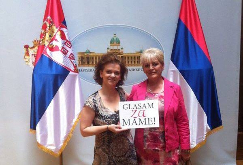 Supporting the “Right for moms” project