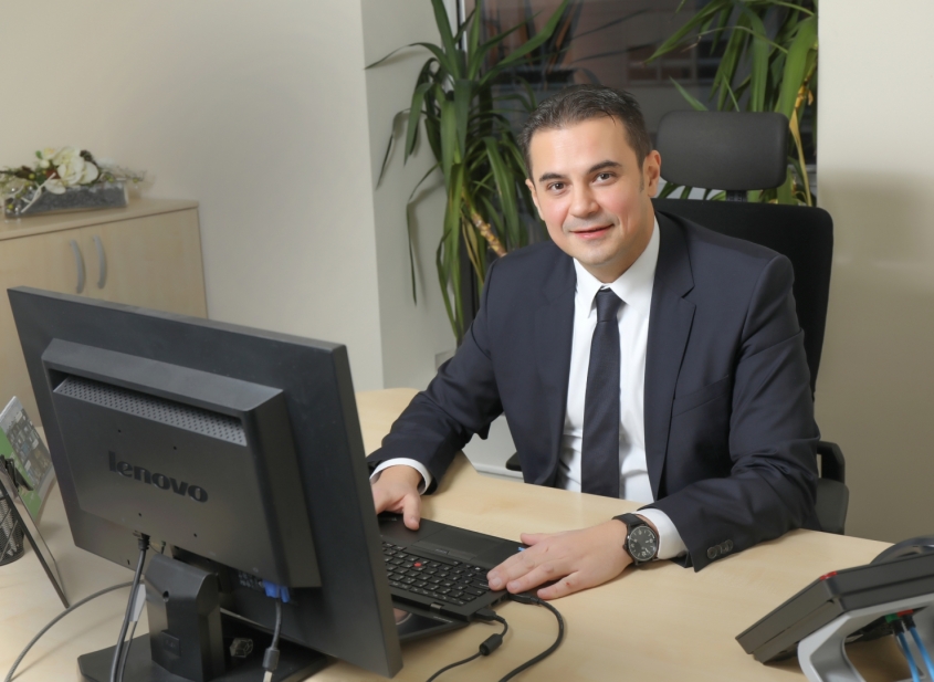 Schneider Electric: 15 years of good energy 