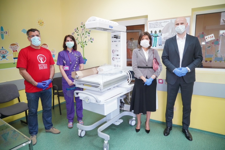 Velika donacija Marbo Product i Fonda B92 Kliničkom centru Srbije 
