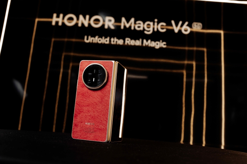 HONOR predstavlja HONOR Magic V6 u Srbiji: ultimativni AI preklopni flagship